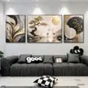 Pintura Decorativa de Pino Bonsái Estilo Chino Nuevo Negro y Dorado para Pared de Fondo de Sala de Estar, Pintura Tríptica de Aleación de Aluminio con Película de Cristal Venta al por Mayor