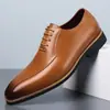 Mais Vendido na Amazon Transfronteiriço Masculino Tamanho Grande Sapatos de Couro Masculino Casual de Negócios Formal Casamento Sapatos de Noivo Sapatos Masculinos 660132
