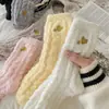 Calcetines de Mujer de Terciopelo Coral con Bordado de Doble Corazón, Estilo Nuevo para Otoño e Invierno, Espesos, Forrados de Felpa, Calientes, para el Hogar, para Dormir