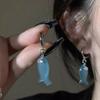 Aretes de Aro Liso Ola Plateada para Mujer, Lujo Ligero, Frescos y Sofisticados, Diseño Simple de Espiral Antimosquitos, Clips para Orejas sin Perforar