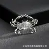 Moda Europea y Americana Elegante Lindo Animal Cangrejo Incrustado con Pedrería Broche Accesorios para Ropa Insignia Pin Joyería