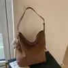 Bolsos Retro Transfronterizos Otoño e Invierno Bolsos para Mujer 2026 Nuevo Gran Capacidad Casual Moda Hombro Axila Bolso Tote para Viajero