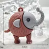 Llavero Colgante Shanhaijing Extranjero Shanhaijing Tiburón Nike Decoración de Mochila Muñeca Caja Sorpresa Colgante Pequeño