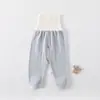Calça longa de algodão puro para bebês recém-nascidos, cintura alta protetora da barriga, calça legging de outono para bebês de poucos meses, calça infantil Classe A de cintura alta