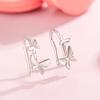 Aretes de Mariposa para Mujer Lujo Ligero Diseño Nicho Sentido Elegante Francés Gancho para la Oreja 2025 Verano Diario Viajero Accesorios para la Oreja