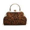 Bolso de estilo popular para mujer, de gran capacidad, nuevo bolso bandolera de banda ancha de moda 2024, bolso retro de concha de alta textura.