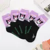 Calcetines de Dibujos Animados Estilo Japonés Algodón Peinado Morado Calcetines de Media Caña para Mujer Lindos Calcetines de Tubo Largo de Pequeña Bruja Kuromi Venta al por Mayor