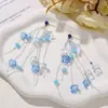 Brincos de Franja com Flor Azul Estilo Férias na Ilha de Verão DIY Atmosfera Litorânea Look Emagrecedor Brincos de Luxo Acessíveis
