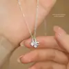 Collar de Mariposa de Plata de Ley S999 Totalmente Incrustado de Lujo Ligero de Moda para Mujer con Diseño Único y Cadena de Clavícula Versátil a la Moda