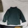 Roupa Infantil Masculina e Feminina de Primavera e Outono Camiseta Top Estilo Western de Bebê Personalidade Infantil Marca Tendência Coreana Gola Meia Alta Camisa Base de Veludo