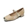 Zapatos Mary Jane franceses de punta cuadrada Wei Wei girl 9258-6 nuevos de primavera y otoño estilo chino tacón grueso boca baja zapatos individuales mujer