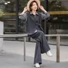 Conjunto de pantalones de pierna ancha a rayas para mujer, nueva colección de otoño, elegante y moderno, diseñado para mujeres de mediana edad y mayores, incluye una camisa y un chaleco, un atuendo de tres piezas