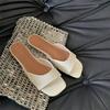 Sandalias para Mujer Estilo Francés con Falda Planas Pantuflas Verano 2025 Nuevo Estilo de Hada Ropa de Exterior Pantuflas de Mujer de Alta Gama