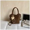 Bolso Cesta Casual Simple con Patrón de Lichi Retro, Bolso de Mano Versátil para el Día a Día, Bolso Cruzado Elegante para Oficinistas