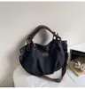 Versão Coreana Bolsa Tote de Nicho Ins para Mulheres, Bolsa de Ombro Retrô Tendência Estilo Preguiçoso, Bolsa Transversal Simples e Elegante