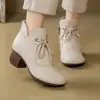 Botines Elegantes de Tacón Bajo, Piel Suave, Suela Suave, Versátiles, Modernos, Estilo Retro, Punta Redonda, Tacón Grueso, Nuevo Estilo Otoño/Invierno 2026