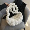 Bolso bandolera plisado liso de estilo occidental fresco para mujer 2023 otoño e invierno Nuevo bolso dumpling simple para niñas