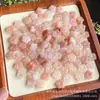 Jade Dourado de Seda Natural Flor de Pessegueiro Flor de Ameixa Recheada Acessórios com Furo Jade Flor de Cinco Pétalas Pulseira DIY Acessórios de Pulseira Gota Pequena