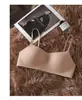Roupa íntima sem costura para mulheres com seios pequenos, sutiã fino de peça única para o verão, com bojo, levanta-busto, anti-queda, suporte macio, lindo sutiã nas costas