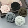 Nuevo camelia xiangfeng hecho a mano diy traje de accesorios de rosa de tela tridimensional accesorio para corsage de suéter 7cm