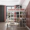 Apartamento nórdico de hierro con cama elevada a cuadros, dormitorio, cama ahorradora de espacio, silla inferior, cama elevada, cama de hierro para el hogar