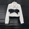 Nova Camisa com Gravata Borboleta Primavera 2026 para Mulheres, Design de Nicho Francês, Blusa Plissada Chique Curta Slim Fit
