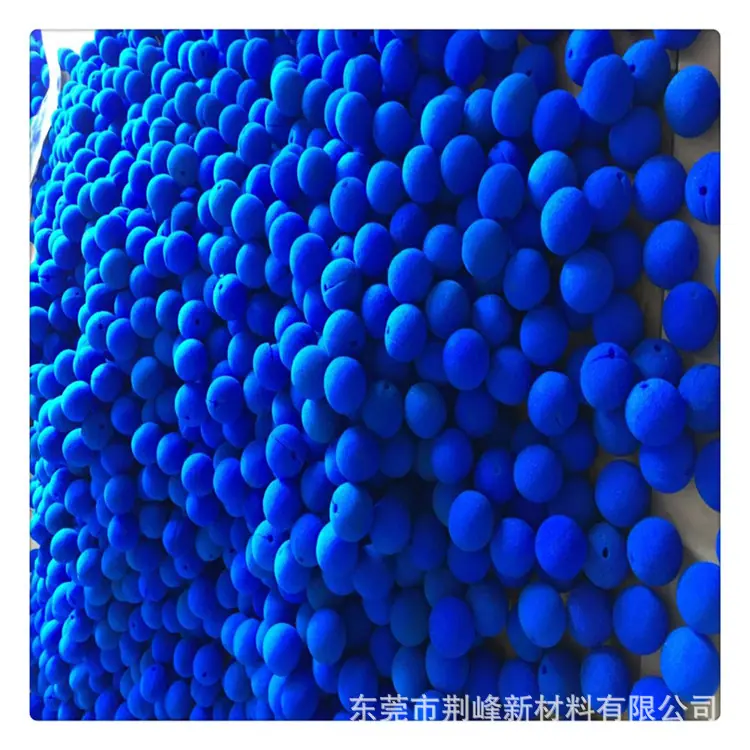 蓝色鼻子5.jpg