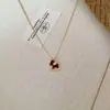 Collar Colgante Caballo Mecedora Rojo Coreano con Alta Apariencia, Elegante, Estilizado, Lujo Accesible, Estilo Único, Collar Creativo de Pony