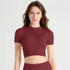 Nuevo traje deportivo de canalé ajustado para yoga de otoño e invierno, traje de entrenamiento sin costuras de secado rápido para correr y fitness