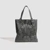 Bolso Tote Geométrico para Mujer 2025 Nueva Moda Gran Capacidad Bolso de Hombro y Mano Transfronterizo Versátil Piel Suave Bolso para Viajes