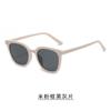 Xiaohongshu gafas de sol nuevas de moda cuadradas transparentes estilo coreano marco pequeño adelgazantes gafas para sesión de fotos callejera de celebridad de internet
