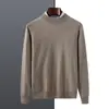 Novos Suéteres de Lã Outono e Inverno para Homens, Suéteres de Gola Alta Meia-Manga Cor Sólida, Pulôveres de Manga Longa, Camisas de Base Tricotadas, Versátil