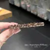 Novo Modelo Primavera/Verão 2026: Presilha de Cabelo de Strass com Design Exquisito, Brilhante e de Formato Irregular para Mulheres, Acessório de Cabelo Elegante para Cabelos Soltos