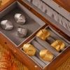 Aretes de Acero de Titanio Chapados en Oro de 18K Europeos y Americanos con Patrón de Líneas Pulido a Mano Moda Ins Diseño Simple Juego de Anillo para Mujer
