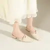 Chinelos meias fechados de verão 2026, estilo francês suave, para mulheres, para usar ao ar livre, com sola plana, strass, sandálias mule, chinelos meias