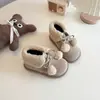 Zapatos infantiles Mao Mao Birken 2024 invierno nuevos zapatos de algodón niña pequeña dos algodón cálidos de caña alta de cuero zapatos de bebé