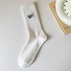 Otoño e invierno nuevos calcetines medias de tubo medio para hombre primavera y otoño calcetines desodorantes absorbentes de sudor para hombre bordado deportes niños tubo largo