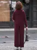 Nuevo conjunto deportivo de otoño para mamás, sudadera con capucha 2026, conjunto de dos piezas elegante y rejuvenecedor para mujeres de mediana edad y mayores, adecuado para primavera y otoño
