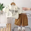2026 Nuevo Conjunto de Verano para Niños, Estilo Veraniego Delgado para Niños Pequeños, Conjunto de Ropa Elegante, Camisa, Manga Corta, Pantalones Cortos, Conjunto de Tres Piezas