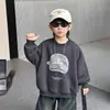 Roupas de Outono para Meninos Moletom 2026 Novo Estilo Crianças Estilo Primavera e Outono Top Crianças Médias e Grandes Camada de Base de Outono Estilo de Rua Estiloso Tendência