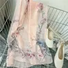Novo Lenço de Seda Estampado de Chiffon para Primavera e Verão Lenço Feminino Fino Xale de Proteção Solar de Verão Versátil de Uso Duplo