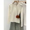 Top de punto hueco con encaje azul marino y cuello redondo para mujer, nuevo top corto popular estilo coreano otoño/invierno 2026