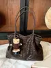 Bolso de mano grande de estilo retro transfronterizo para mujer, nuevo bolso de moda otoño 2026 para ir al trabajo, de hombro, para llevar debajo del brazo
