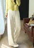 Elegantes y refinados, estos pantalones de pierna recta de terciopelo con patrón de espiga son perfectos para el trabajo. Son gruesos, cálidos, de cintura alta, holgados y de pierna ancha, lo que los hace ideales para mujeres en otoño e invierno.