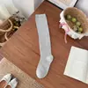 Meias Shang Algodão para Panturrilha Femininas Verão Malha Fina Estilo Miu Estilo Ballet Cor Sólida Estilo College Meias Longas Acima do Joelho com Babado