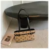 Nova Bolsa de Ombro Vintage de Camurça com Bolinhas para Mulheres Outono/Inverno 2026, Bolsa de Mão Retro para o Dia a Dia, Bolsa Baguete Versátil de Ombro
