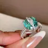 "Cristal de Gelo Sal Marinho" Estilo Coreano Super Brilhante Quadrado Açúcar Zircônia Anel Verão Fresco e Refrescante Temperamento Fashionable Índice Dedo Anel de Luxo Leve