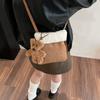 Bolso Relleno de Lana de Cordero Maillard para Mujer 2025 Nuevo Otoño e Invierno Bolso Pequeño Peludo Bolso Cruzado para Teléfono Móvil