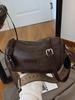 Bolso Pequeño de Crowdsourcing de Alta Gama Externo de Sentido para Multitudes Pequeñas para Mujer Otoño e Invierno Combinación Versátil 2024 Nuevo Estilo Bolso Cruzado Retro de Banda Ancha Bolso Almohada para Viajes