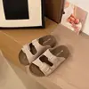 Sandalias de mujer estilo Birkenstock con plataforma y doble tira, modelo nuevo de verano 2026 para uso exterior, sandalias de playa versátiles de suela blanda